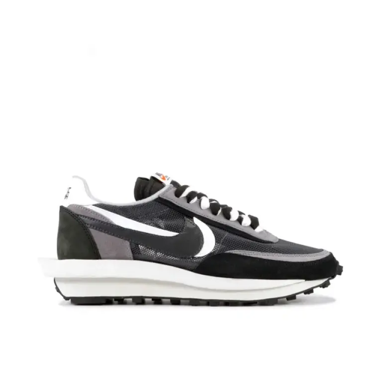 sacai x Nike LDWaffle Black