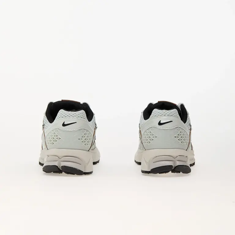 Nike W Zoom Vomero 5